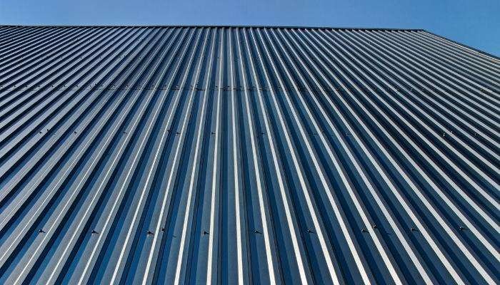 Bagaimana Agar Genteng Galvalum Tidak Berisik Saat Hujan