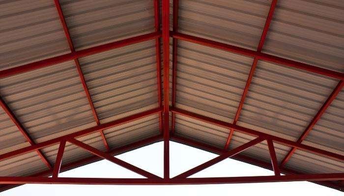 Cara Pemasangan Bubungan Atap Spandek yang Benar