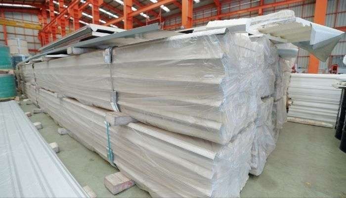 Cara Menyimpan Baja Ringan yang Benar Agar Tahan Lama