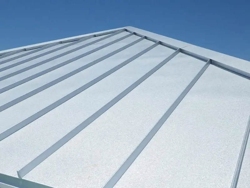 Menjaga Warna Atap Galvalum Agar Tidak Mudah Pudar