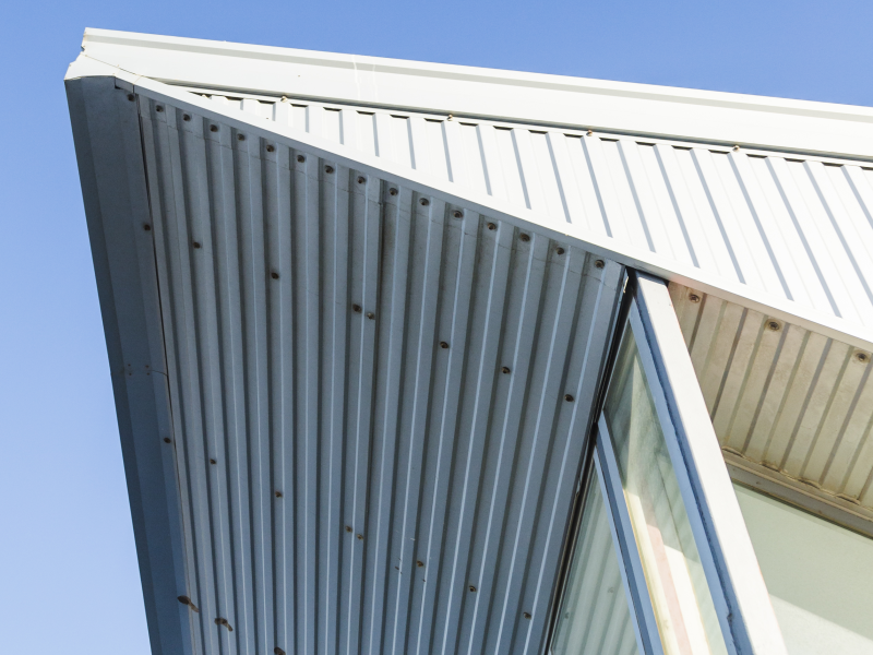 atap upvc vs spandek