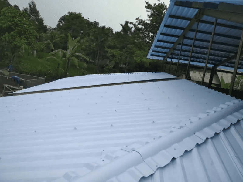 4 Perbedaan Atap UPVC Single dan Double Layer Sebelum Beli