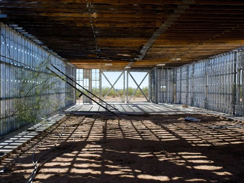 Tempat Penyimpanan Bondek di Lokasi Proyek